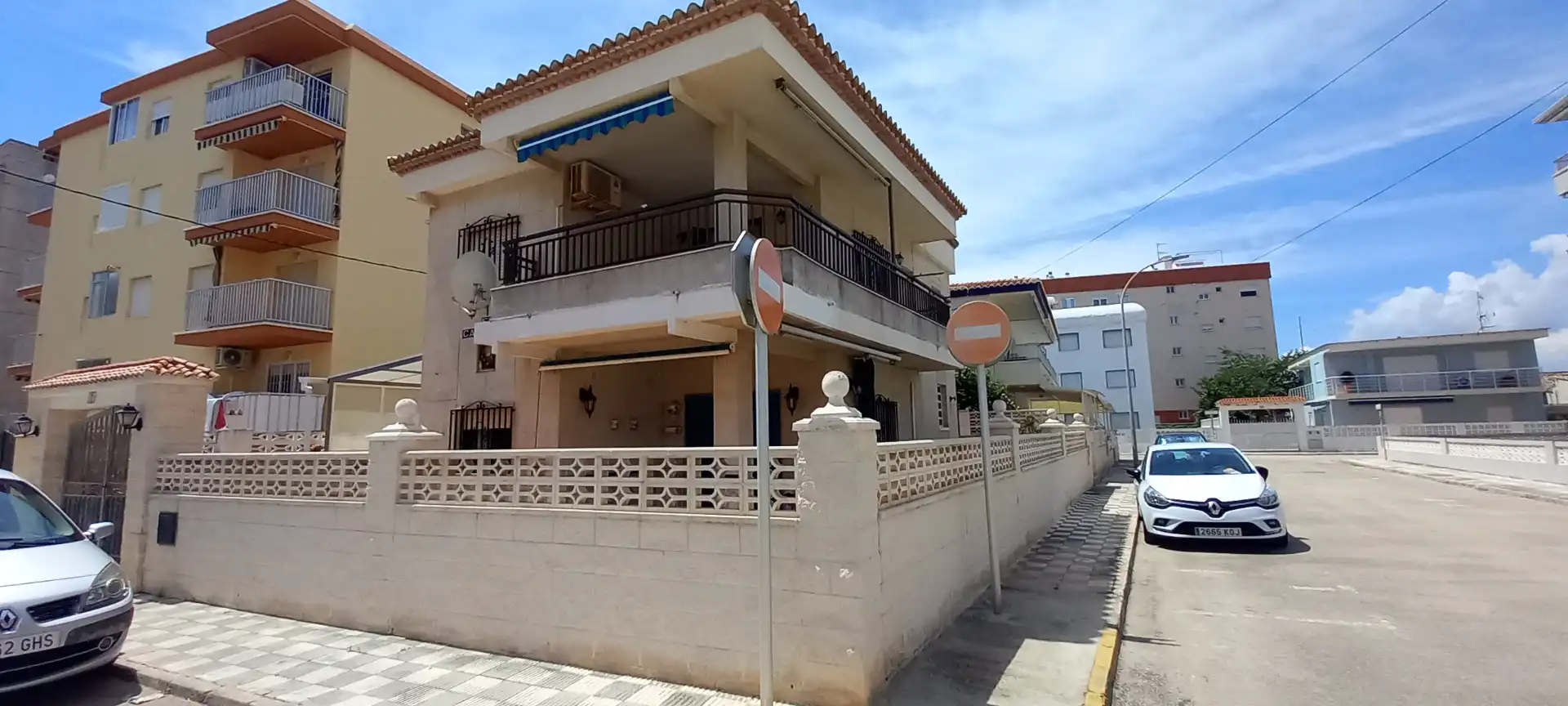 Vista exterior de Casa o chalet en venta en Bellreguard con Aire acondicionado y Calefacción