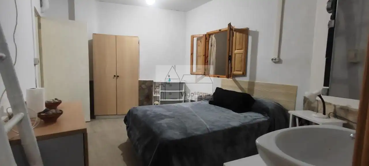Bedroom of Apartments for sale in Moaña  with Storage room and Furnished