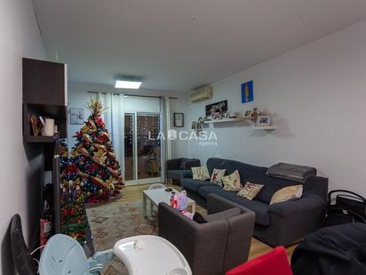 Living room of Flat for sale in L'Hospitalet de Llobregat  with Heating and Balcony