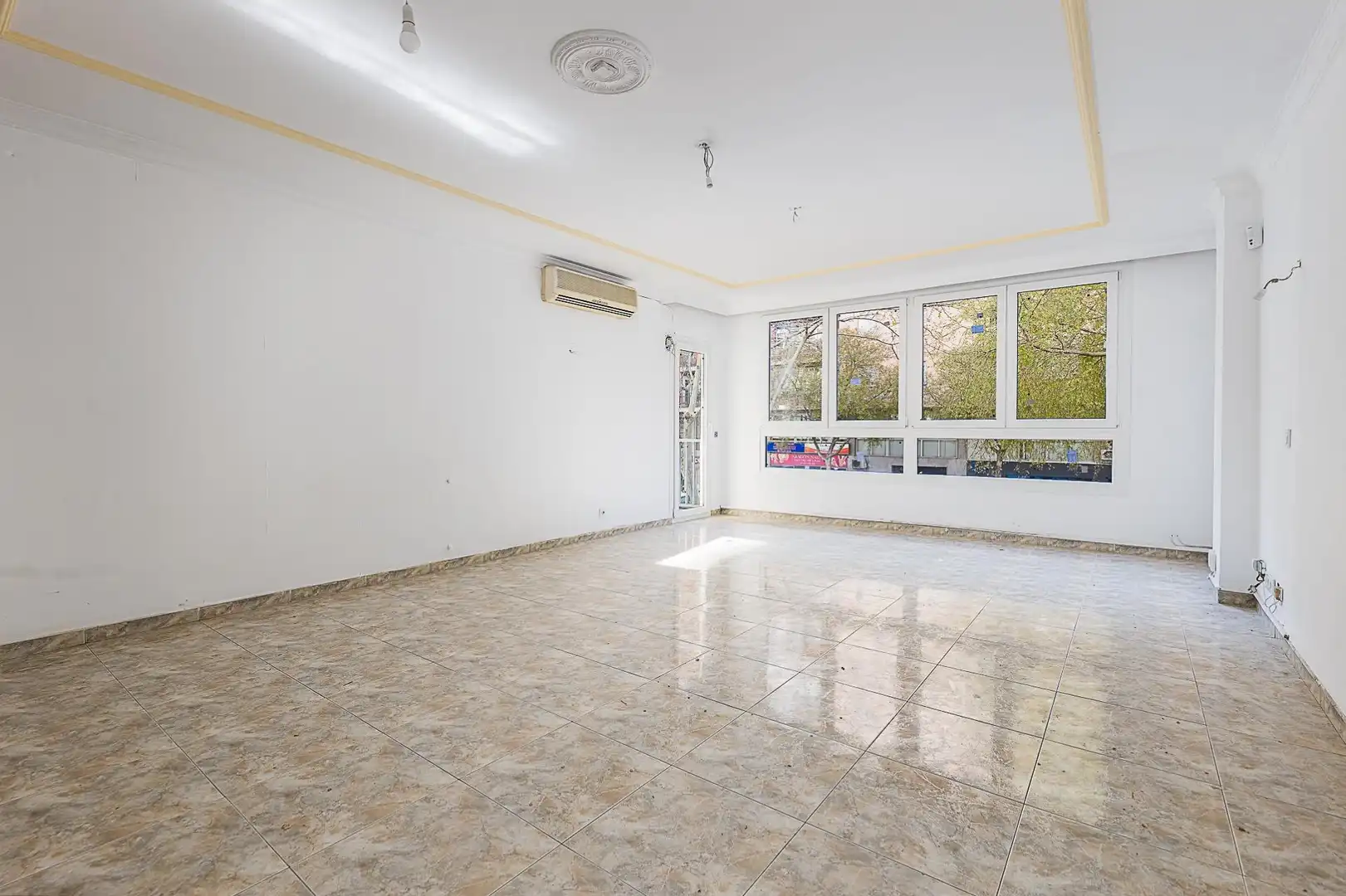 Sala d'estar de Pis en venda en  Palma de Mallorca amb Terrassa i Balcó