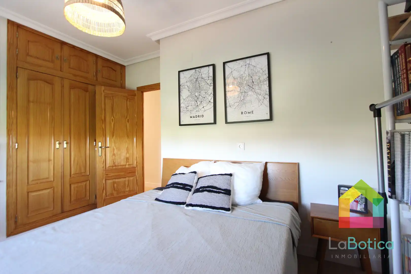 Habitación de Piso en venta en Olías del Rey con Aire acondicionado, Calefacción y Terraza