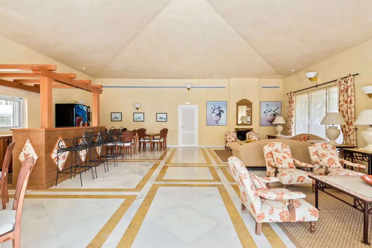 Apartament amb piscina en venda a Nueva Andalucía, imagen 15