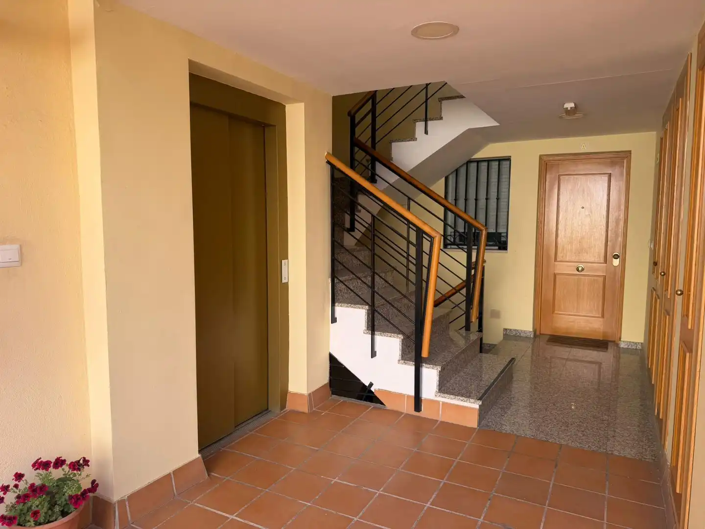 Piso en venta en La Zubia