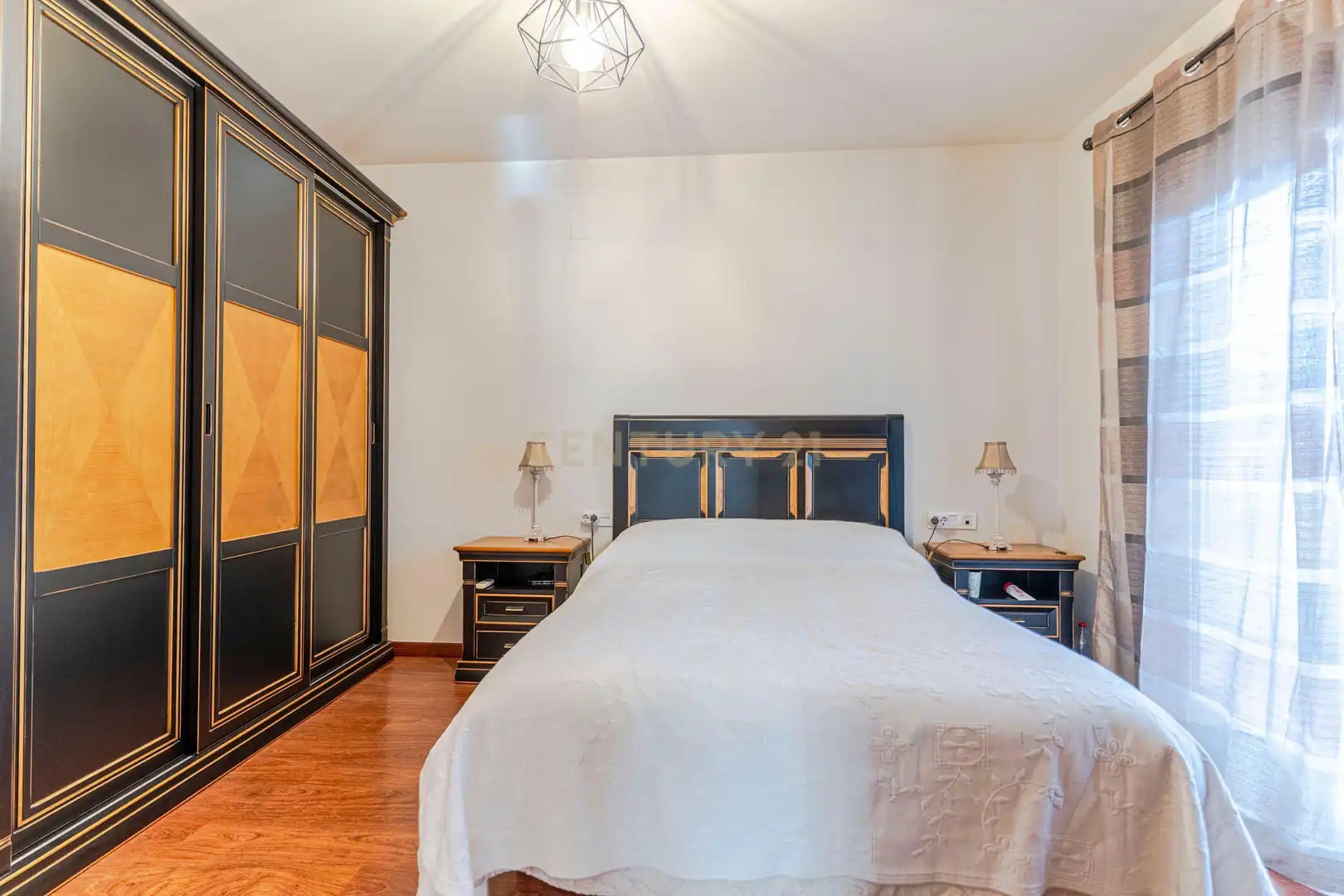 Habitación de Apartamento en venta en Vélez de Benaudalla con Aire acondicionado, Trastero y Piscina