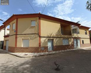 Vista exterior de Casa adosada en venda en  Albacete Capital amb Calefacció i Balcó