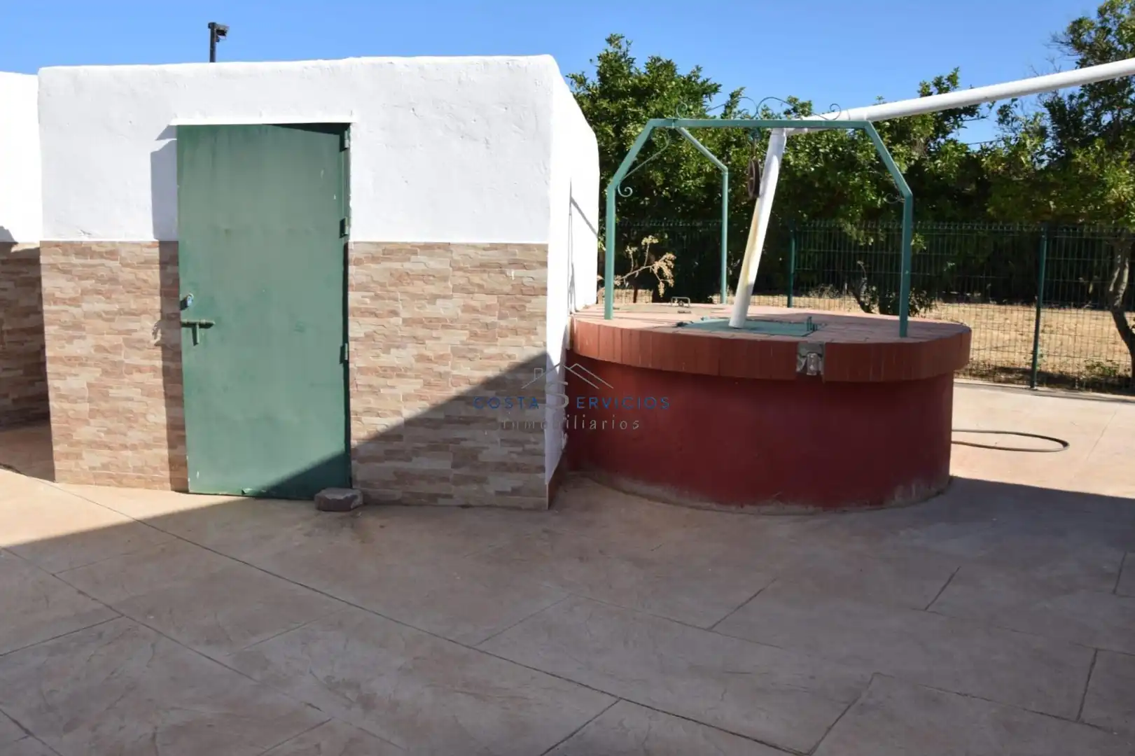 Terrassa de Finca rústica en venda en Gibraleón amb Aire condicionat, Terrassa i Piscina