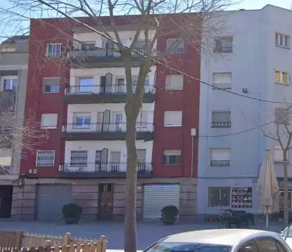 Vista exterior de Piso en venta en Rubí