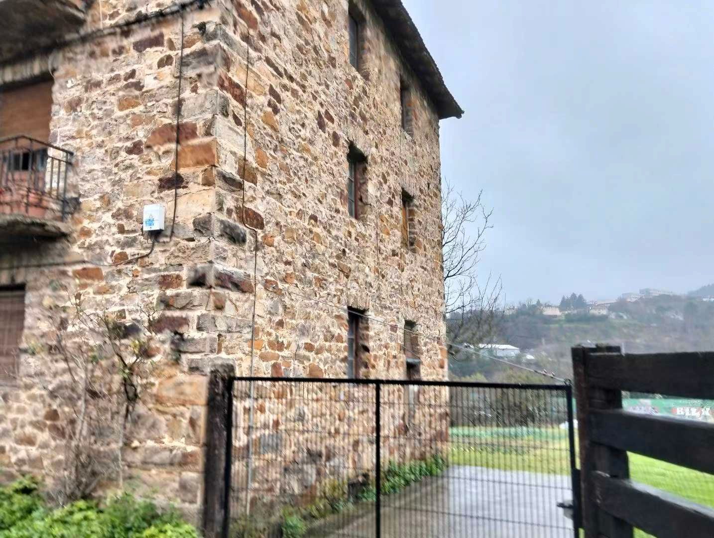 Country house for sale in Carretera Bekea