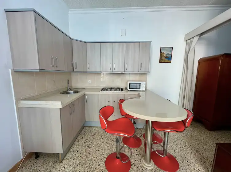 Cuina de Local en venda en Las Palmas de Gran Canaria amb Moblat