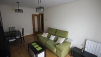 Living room of Flat to rent in  Madrid Capital  with Air Conditioner and Swimming Pool