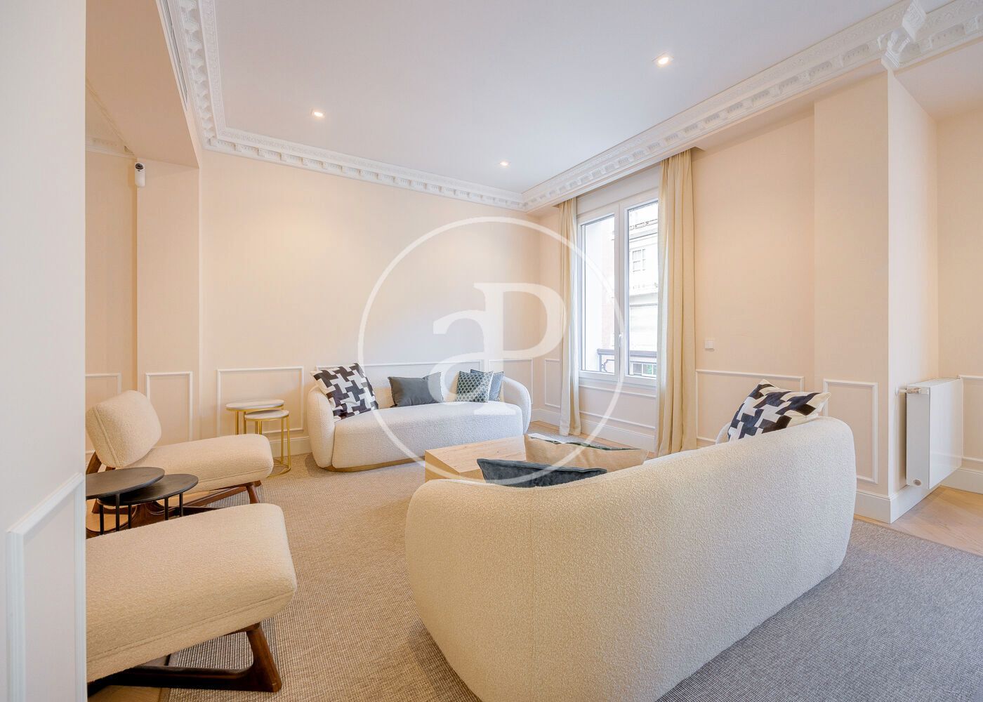 Living room of Flat for sale in  Madrid Capital  with Air Conditioner, Heating and Terrace
