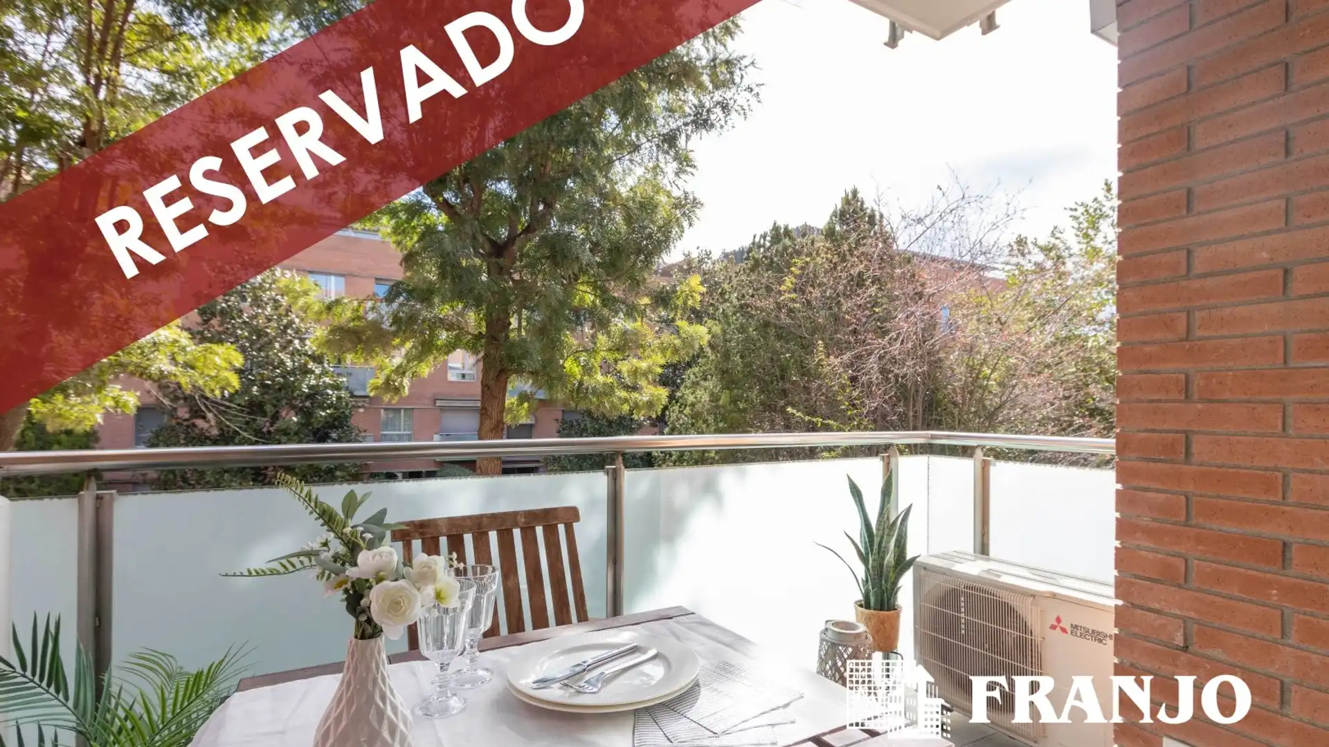 Vista exterior de Piso en venta en Sant Cugat del Vallès con Aire acondicionado, Calefacción y Terraza