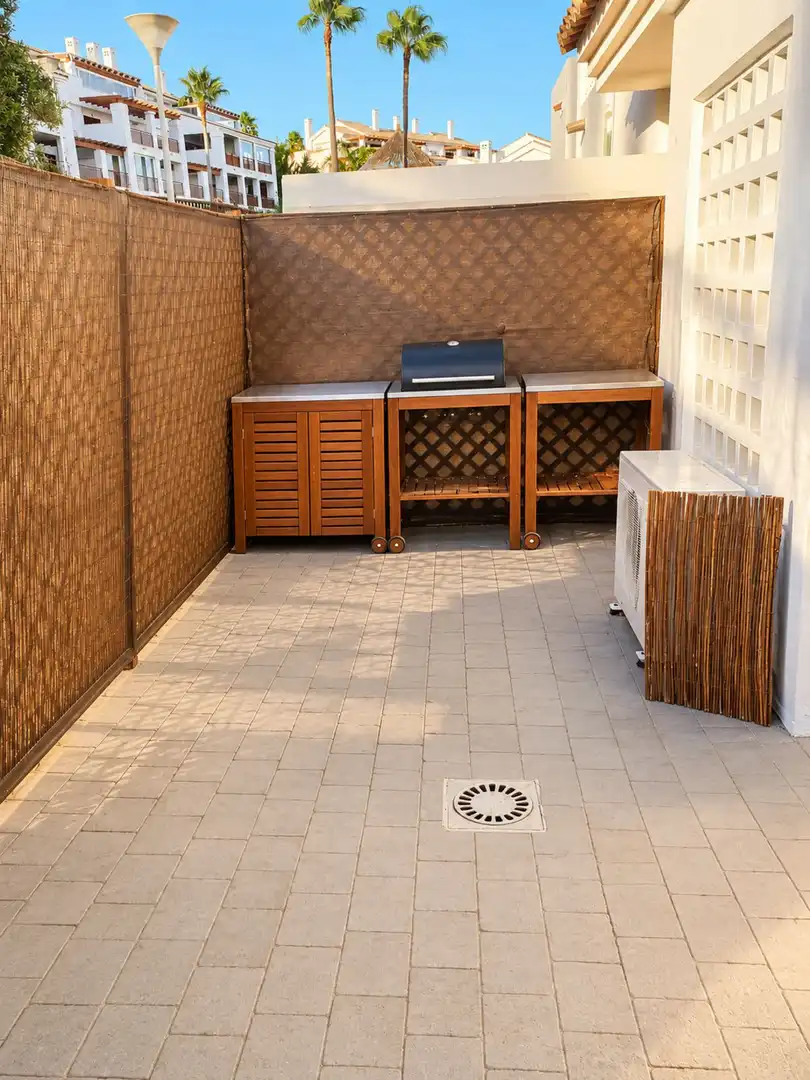 Terraza de Planta baja de alquiler en La Alcaidesa, Cádiz