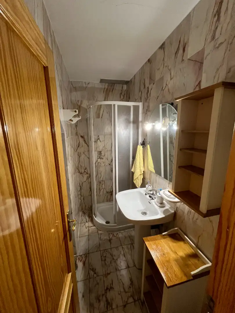Baño de Casa adosada en venta en El Boalo - Cerceda – Mataelpino con Calefacción, Terraza y Amueblado
