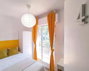 Bedroom of Flat to share in  Granada Capital  with Air Conditioner