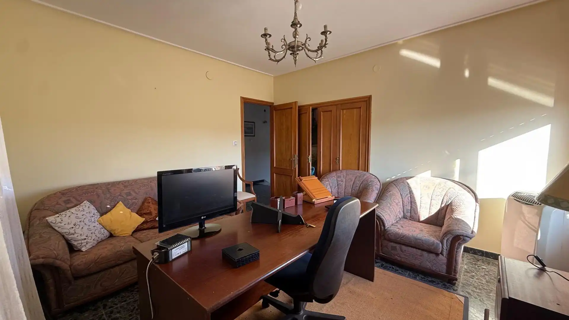 Living room of Houses for sale in Coles  with Heating, Private garden and Swimming Pool