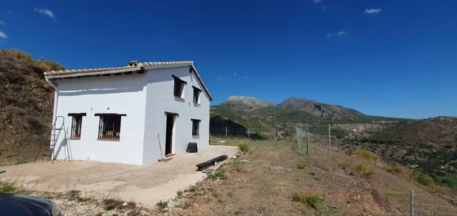 Casa rústica amb jardí en venda a Yunquera, imagen 2