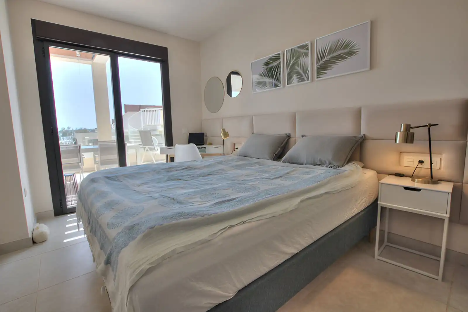 Dormitori de Àtic en venda en Mijas amb Aire condicionat, Terrassa i Piscina