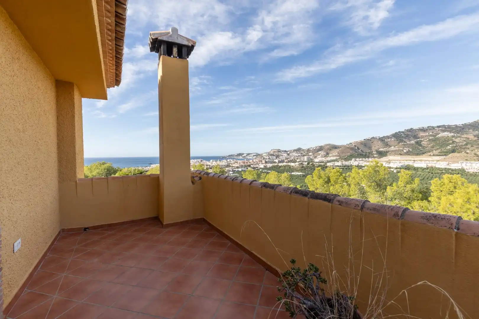 Terraza de Casa o chalet en venta en Madrid con Aire acondicionado, Calefacción y Jardín privado