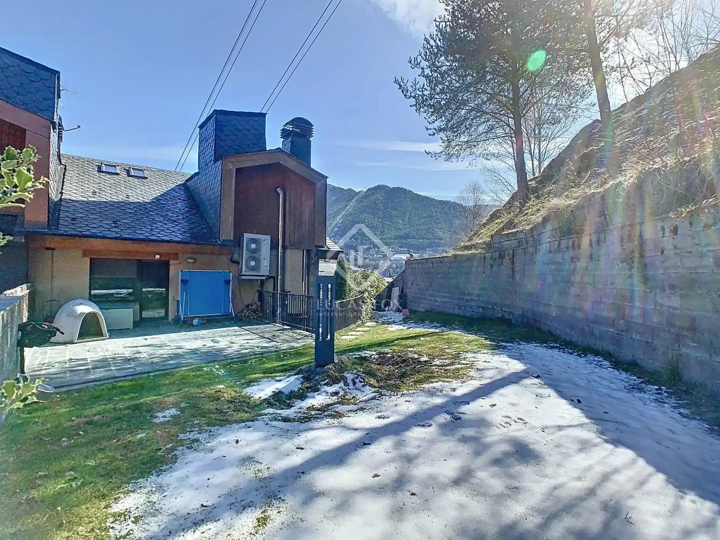 Außenansicht von Haus oder Chalet zum Verkauf in La Massana mit Heizung, Privatgarten und Parkett