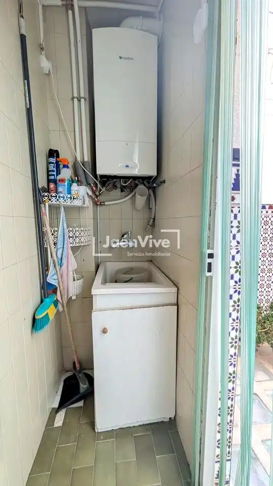 Baño de Piso en venta en Jaén con Aire acondicionado, Calefacción y Trastero