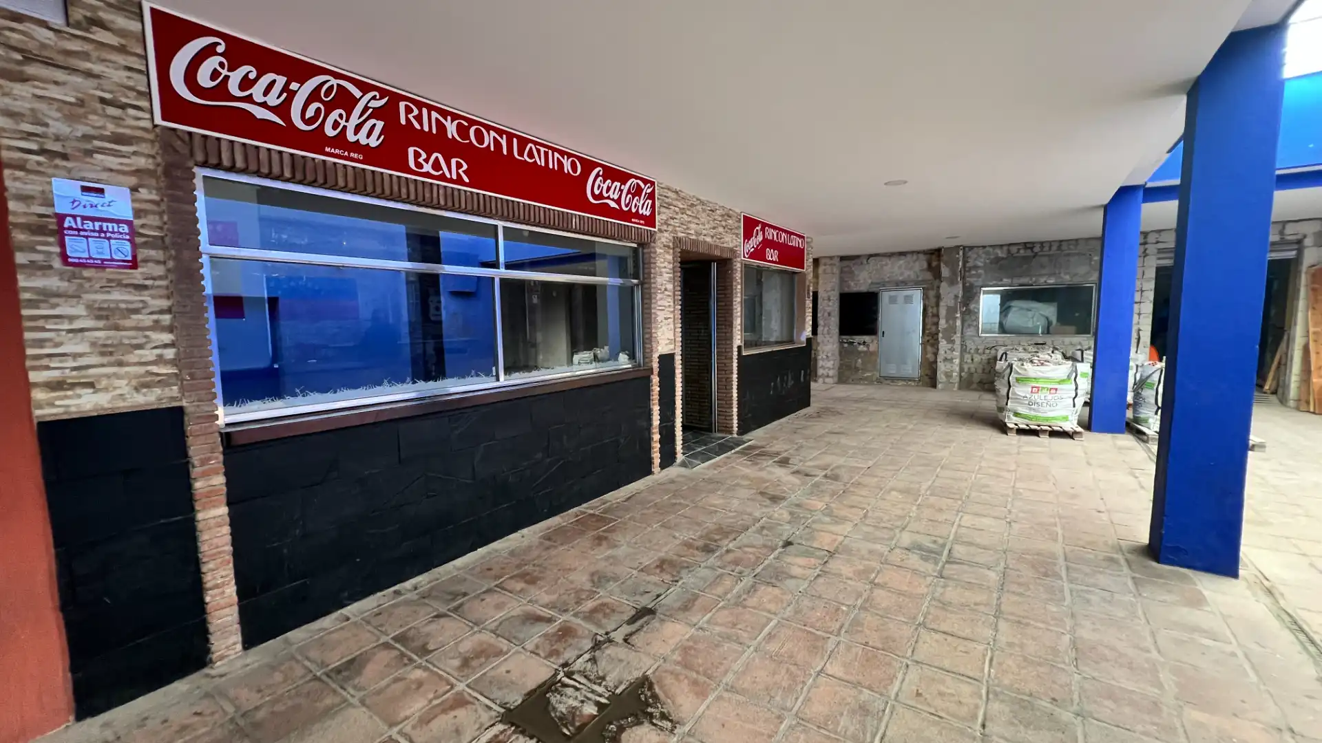 Commercial properties for rent in Torrox  with Air Conditioner and Furnished