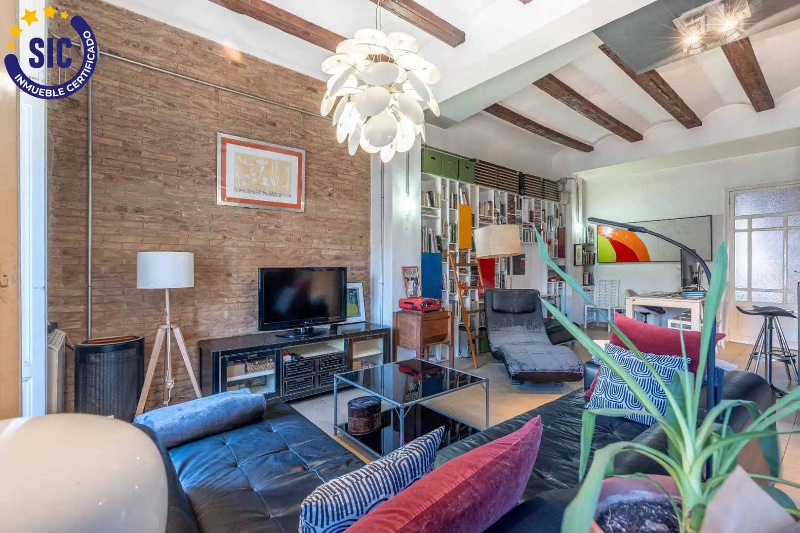 Flat with terrace for sale in Avenida FERNANDO CATOLICO, imagen 6