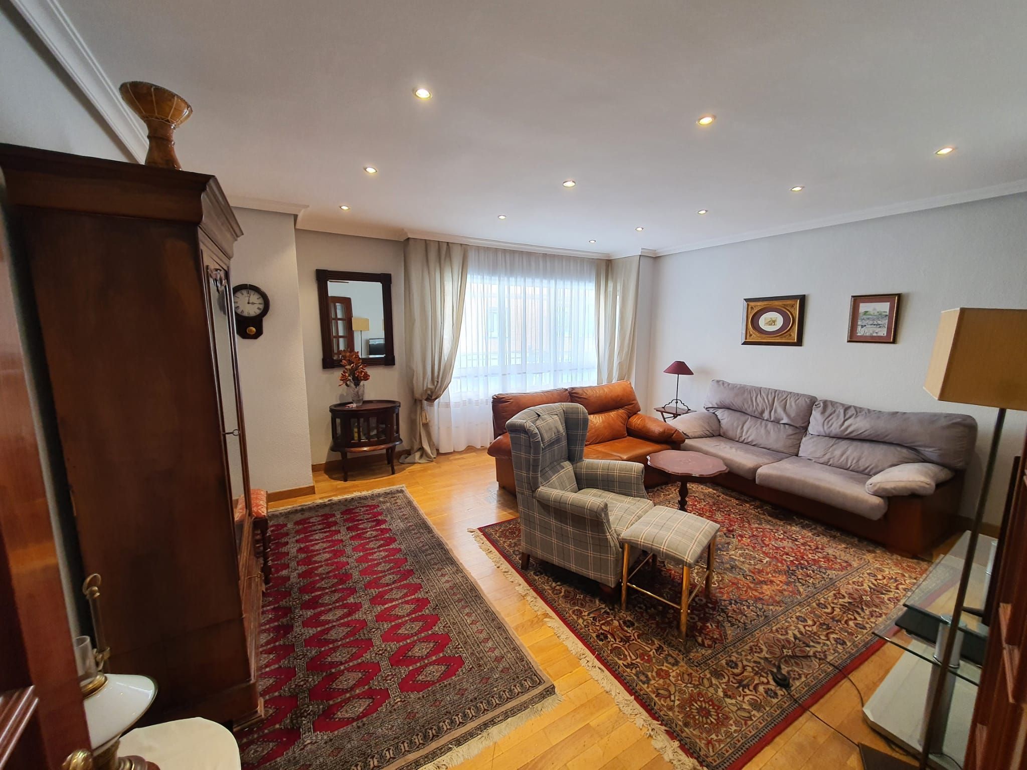 Living room of Flat for sale in Palencia Capital  with Heating, Parquet flooring and Storage room