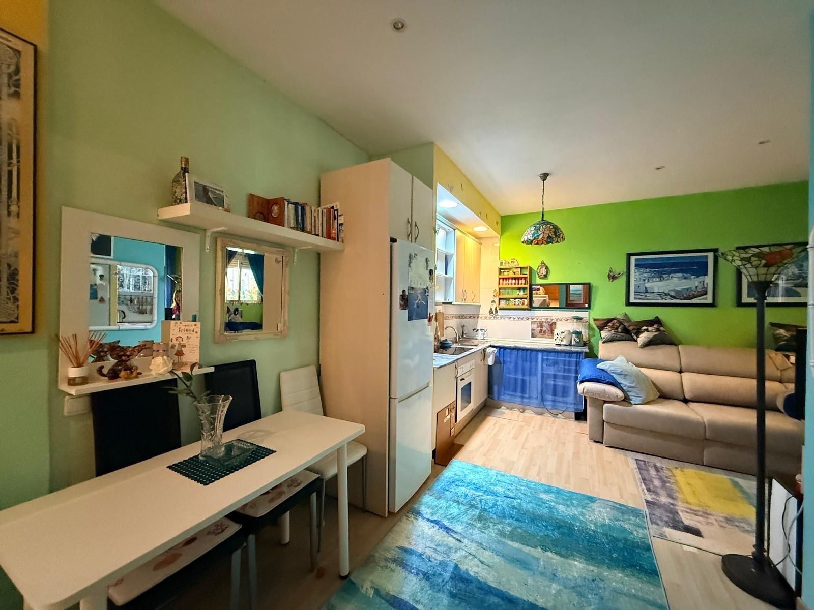 Kitchen of Apartment for sale in Benidorm  with Air Conditioner, Terrace and Community pool