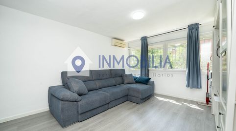 Foto 2 de Piso en venta en Calle del Corregidor Señor de la Elipa, Marroquina, Madrid Capital