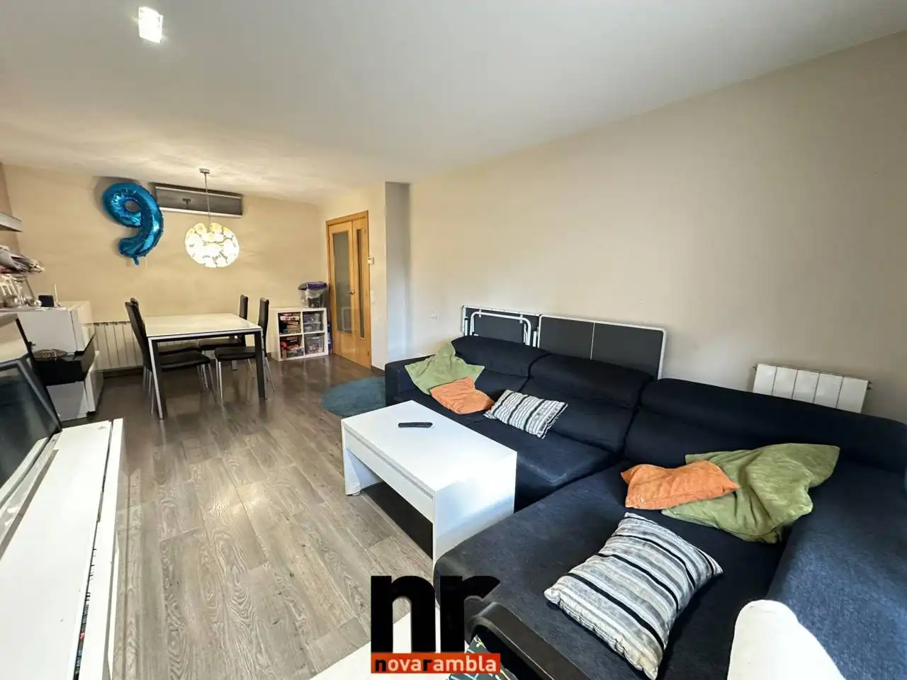 Wohnzimmer von Wohnung zum Verkauf in Ripollet mit Klimaanlage, Heizung und Parkett