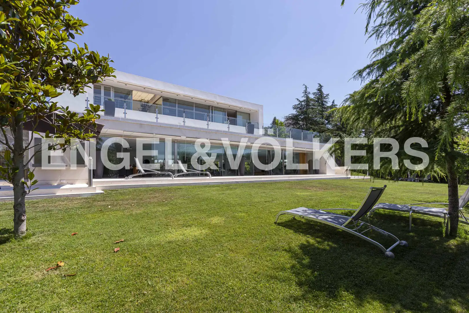 Vista exterior de Casa o chalet en venta en Rozas Centro