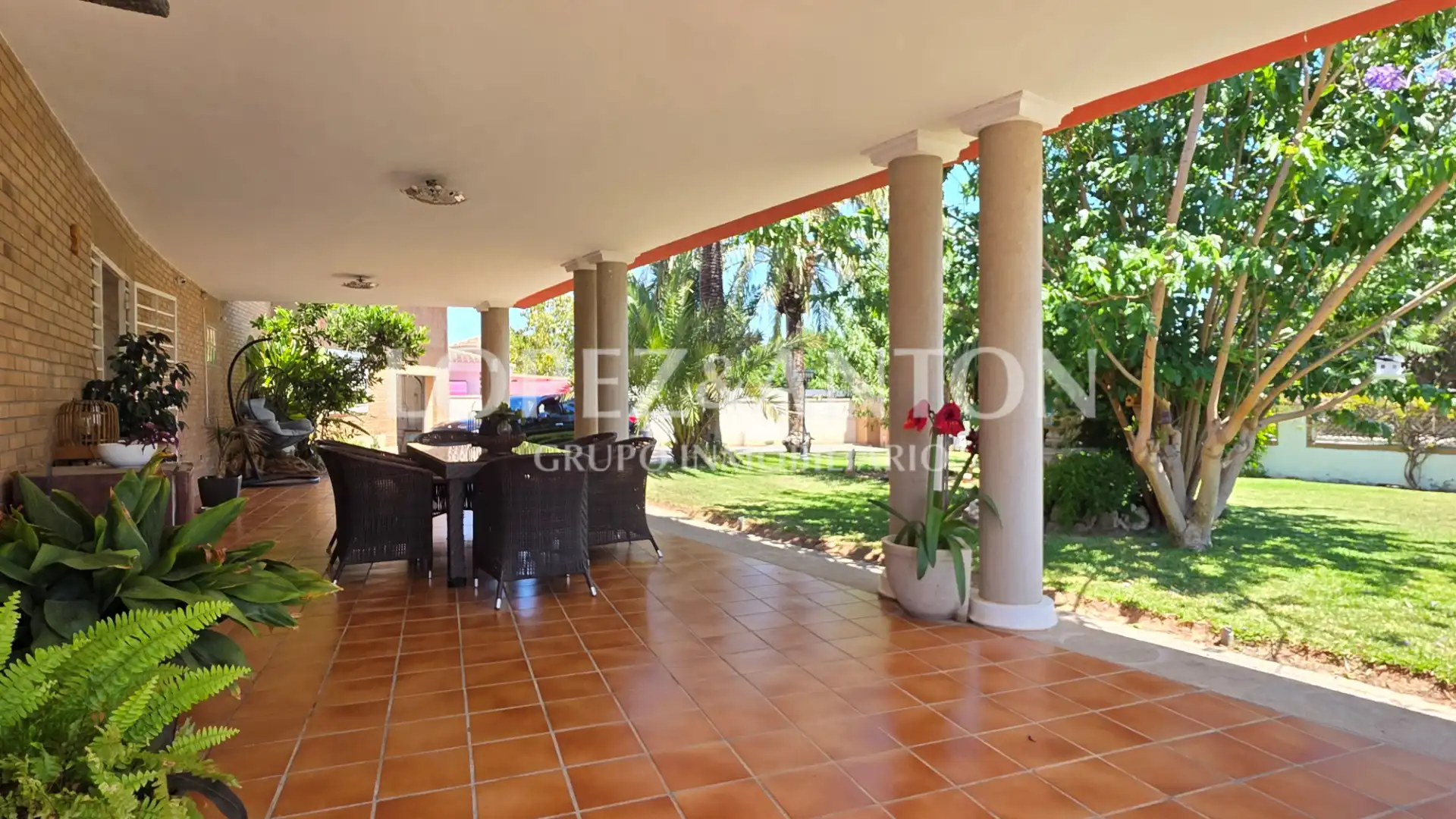 Terrasse von Haus oder Chalet zum Verkauf in L'Eliana mit Klimaanlage, Heizung und Privatgarten