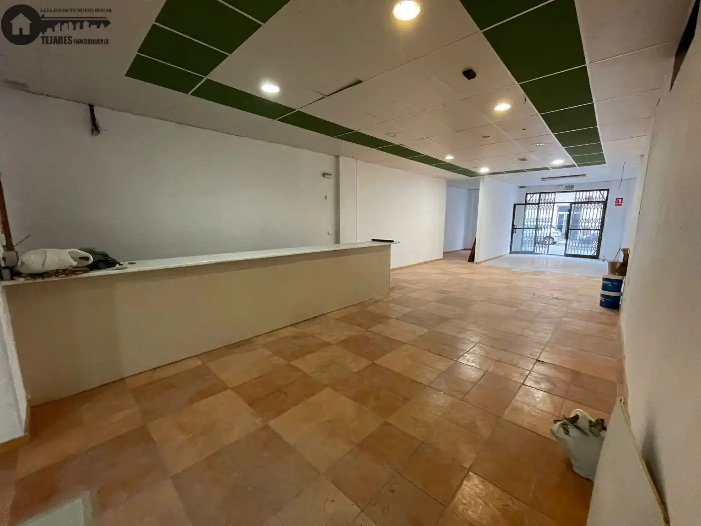 Local comercial en venda a Industria, imagen 2