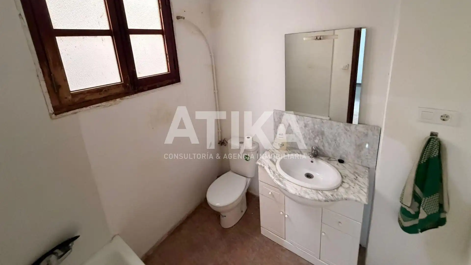 Bathroom of Flat for sale in Ontinyent