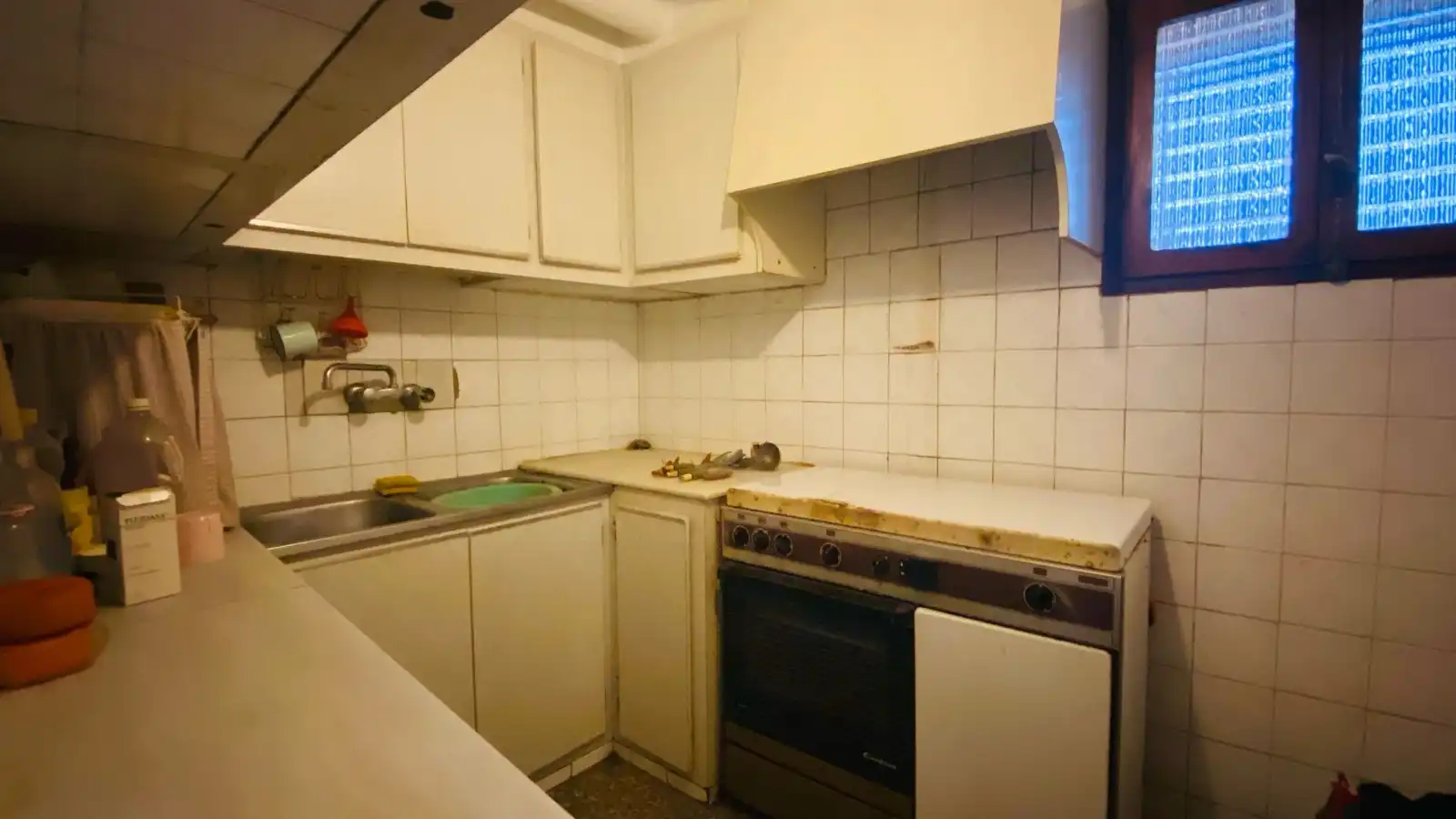 Küche von Einfamilien-Reihenhaus zum Verkauf in Portell de Morella mit Abstellraum, Möbliert und Balkon