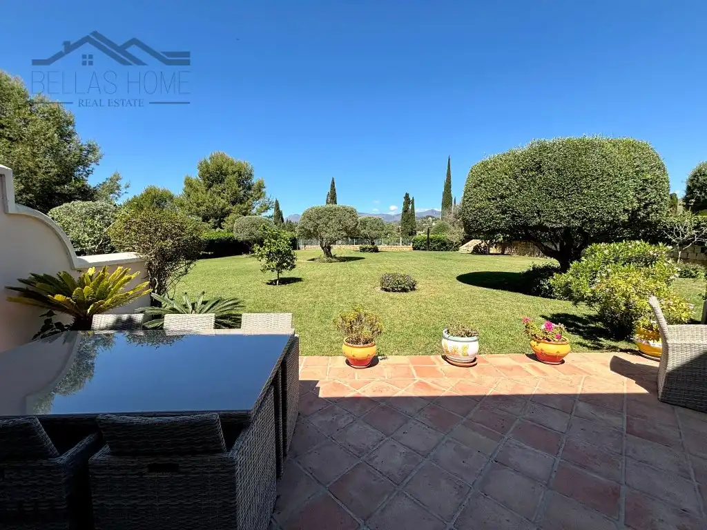 Flat for rent in Camino de Brijan, Bel - Air