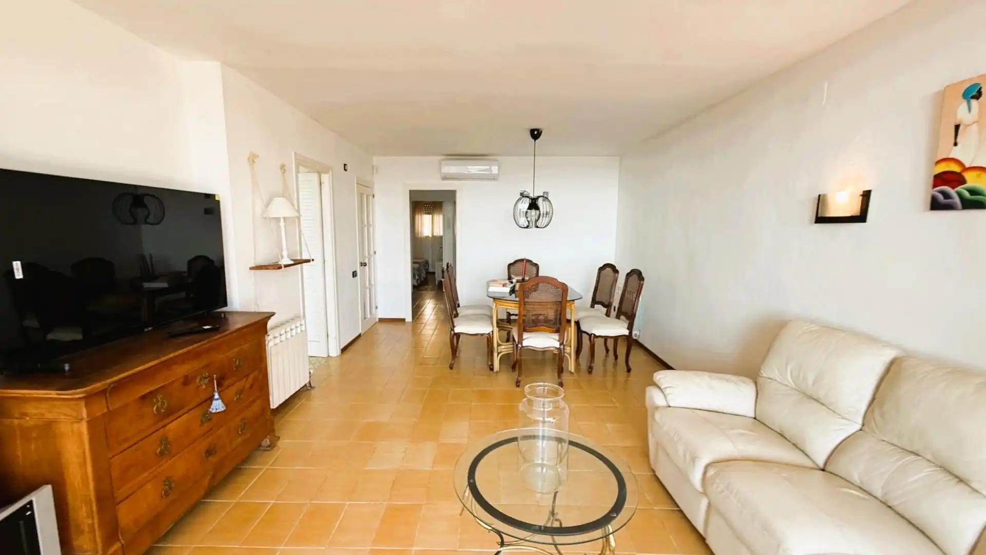 Sala de estar de Apartamento en venta en Sant Feliu de Guíxols con Calefacción y Jardín privado