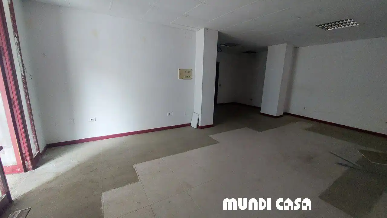 Local comercial de lloguer a Boiro, imagen 2