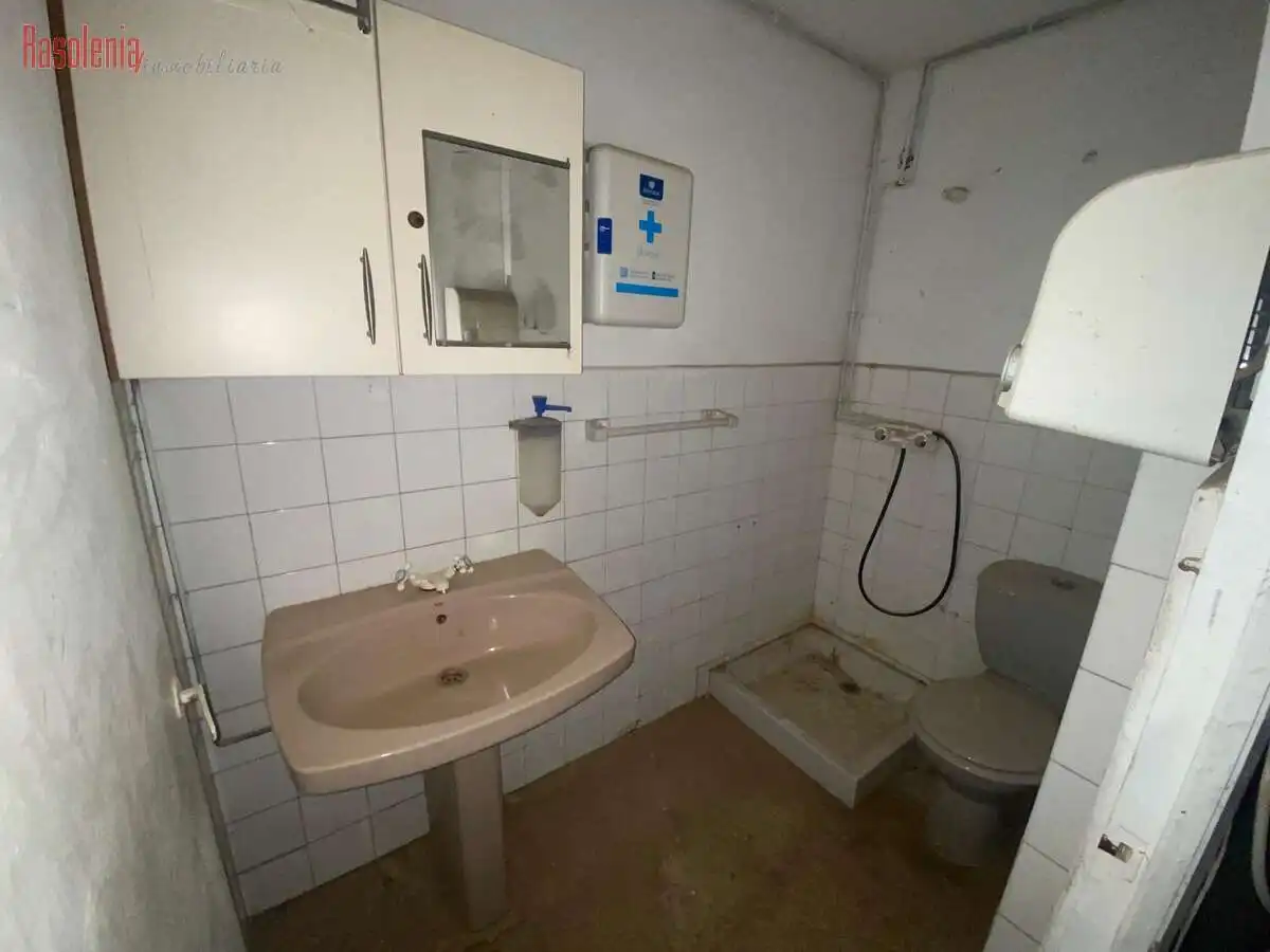 Business premises for sale in De la Merced SN, imagen 7