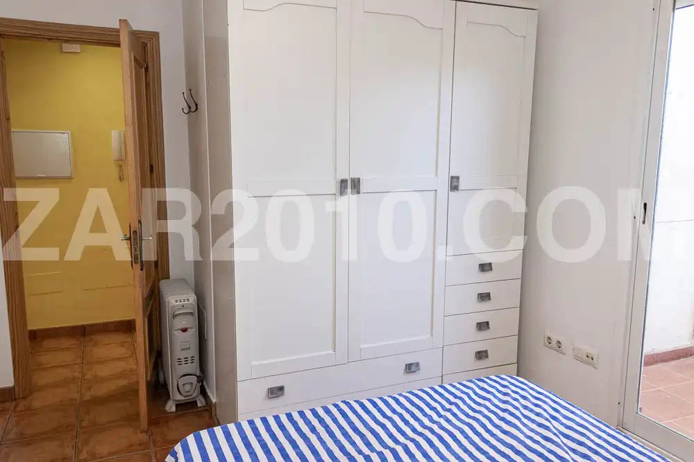 Habitación de Planta baja en venta en Garrucha con Amueblado, Horno y Lavadora