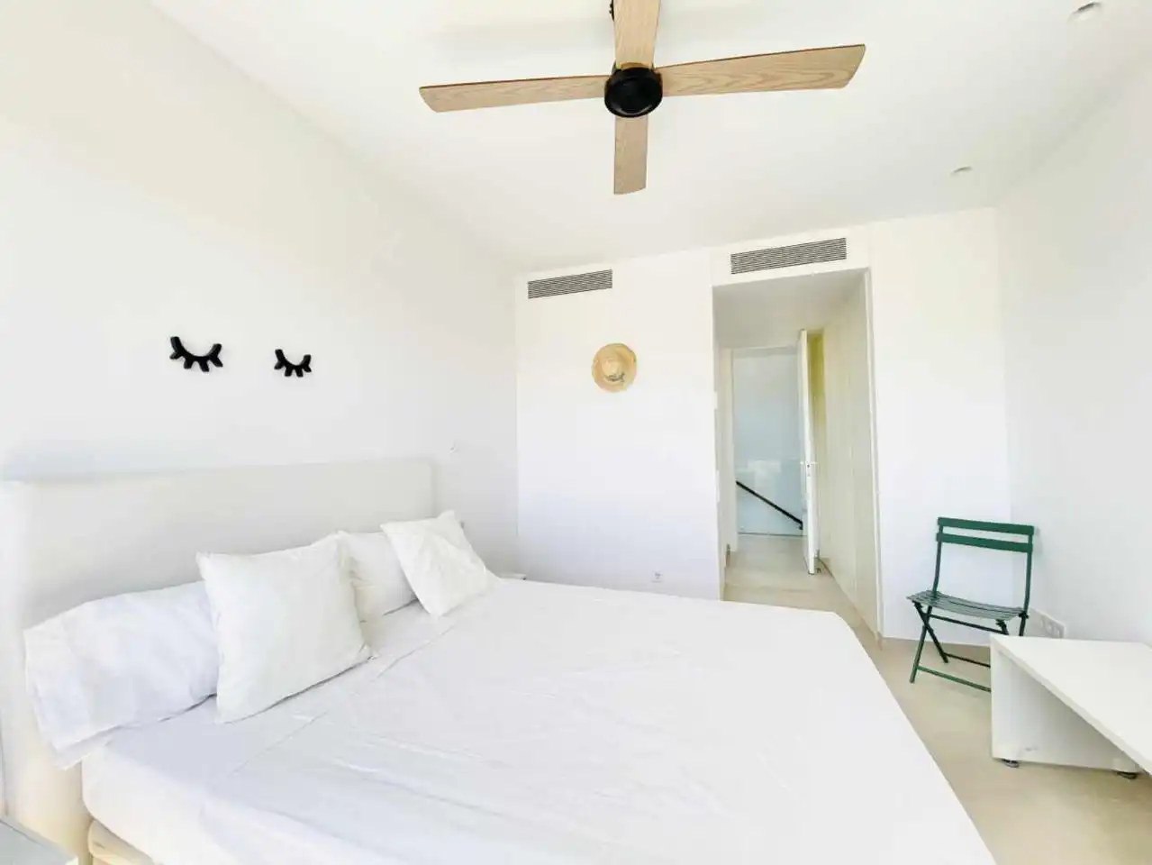 Habitación de Casa o chalet de alquiler en Santa Eulària des Riu con Aire acondicionado, Terraza y Piscina