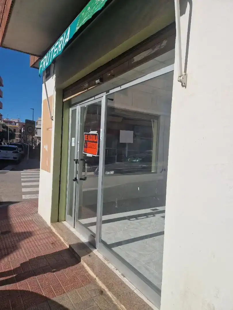 Geschaftsraum zur Miete in Zona Campus Universitario