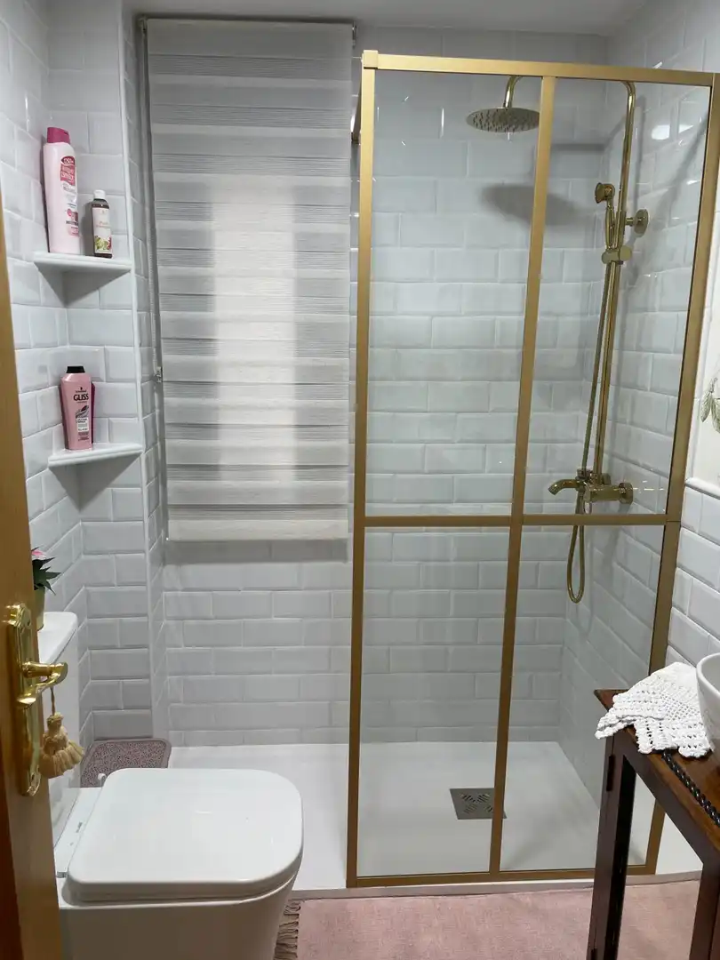 Badezimmer von Erdgeschoss zur Miete in Ocaña mit Heizung und Möbliert