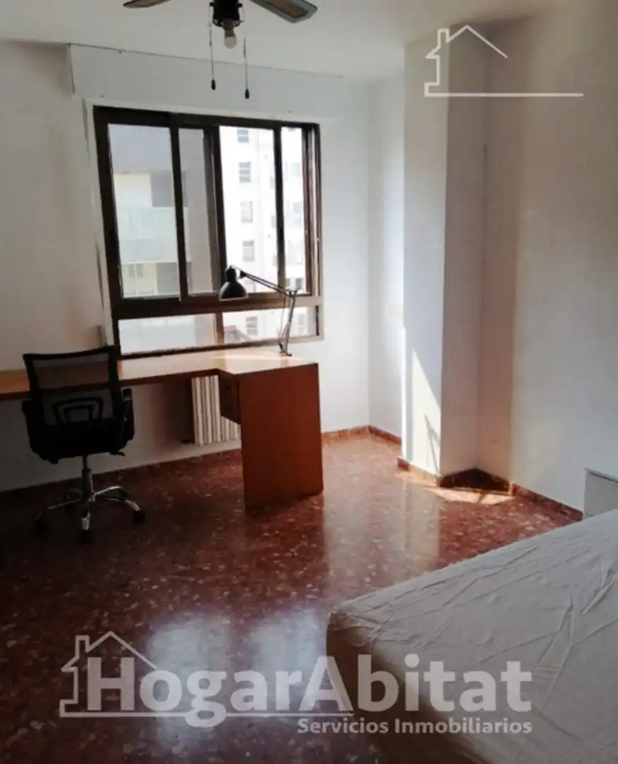 Penthouse with lift for sale in Avenida Doctor Clarà, imagen 14