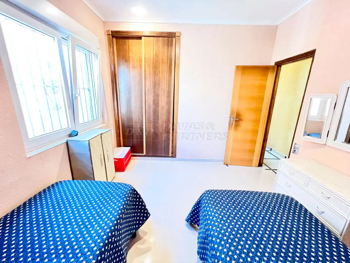 House with pool for sale in Playa de los Locos, imagen 25