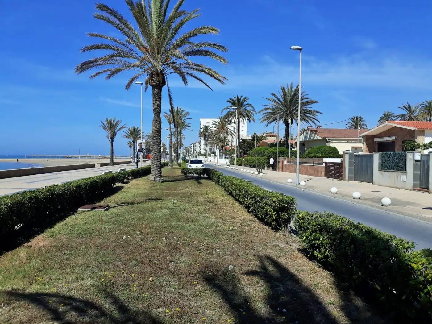 Vista exterior de Local en venta en Cunit con Terraza