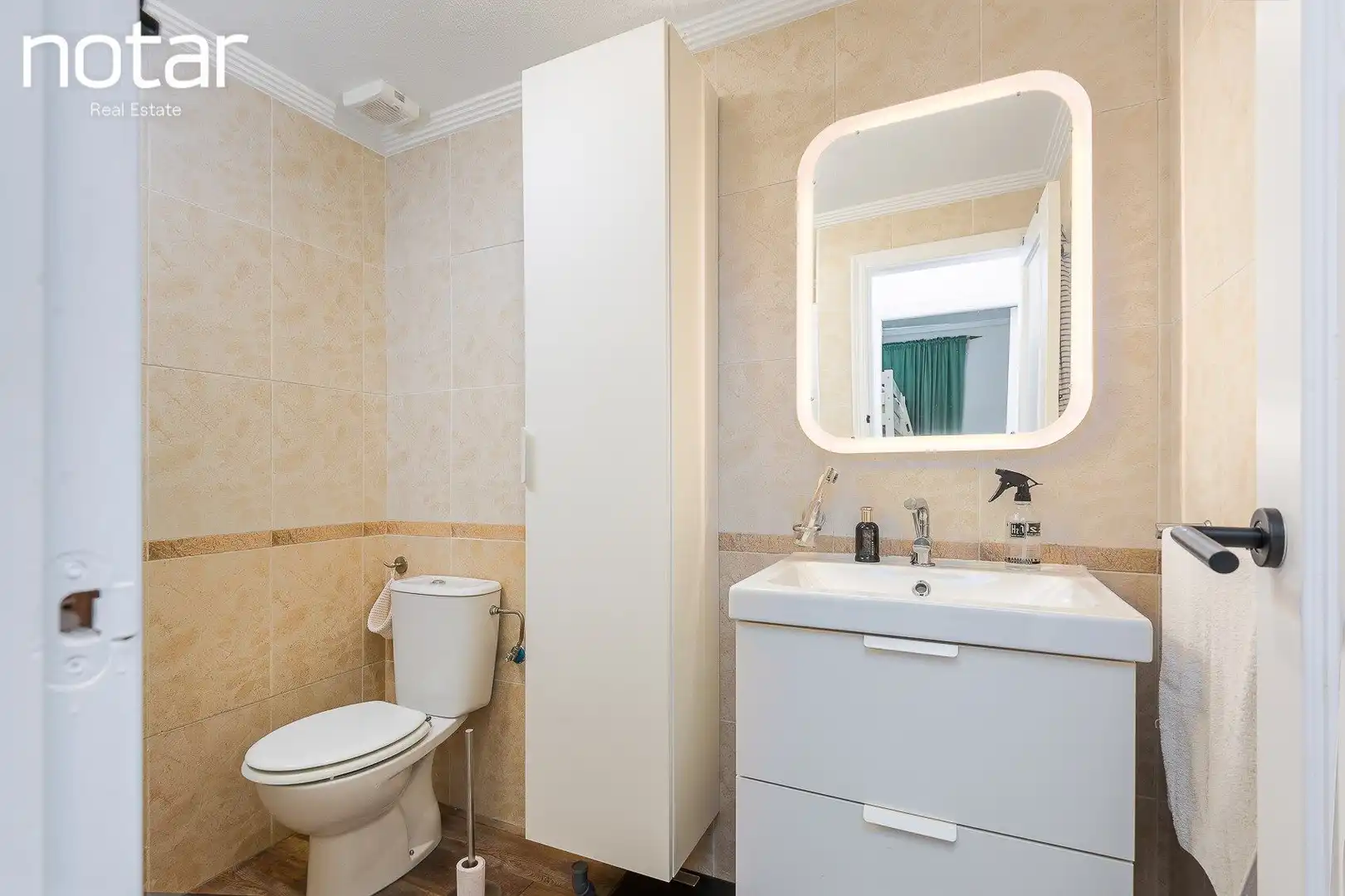 Baño de Ático en venta en Orihuela con Terraza, Balcón y Piscina comunitaria