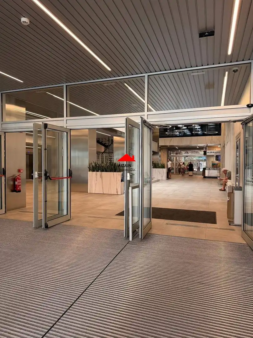 Oficina en venta en Plaza de San Vicente 8, imagen 3