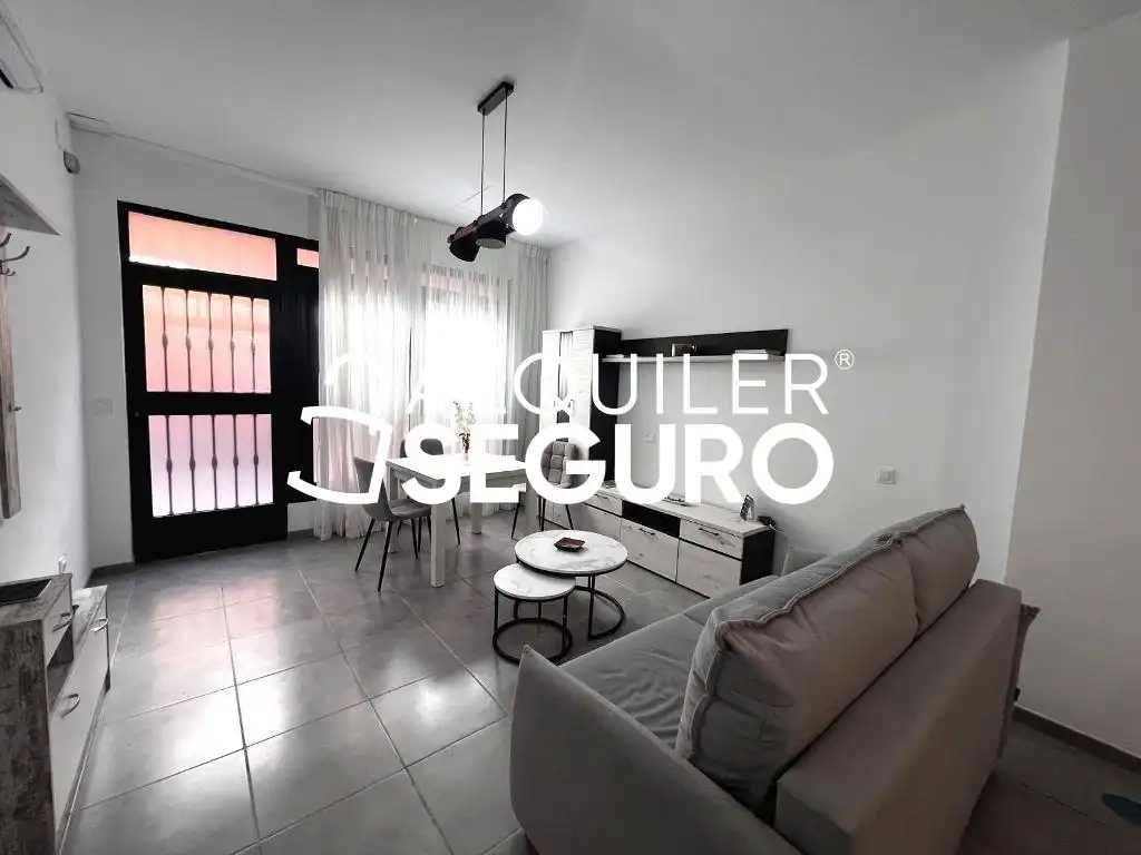 Estudio de alquiler en de los Mesejo, Adelfas